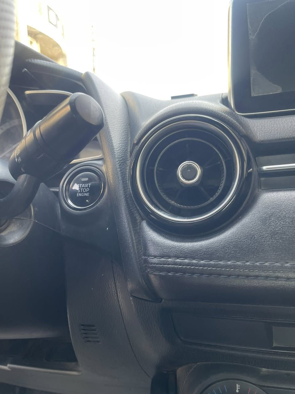 تيوتا يارس موديل 2018 رقم بغداد باسمي وارد امريكي حادثه موضح بالصوره بابين ونفسهن مصلاحات وبيه بارد بجنطه مواصفاته بصمه تشغيل كامره تحكمات ماوس اشاير ردار امامي ويل كب مكاني بغداد حي  جهاد الاطباء السعر 95 

***********
