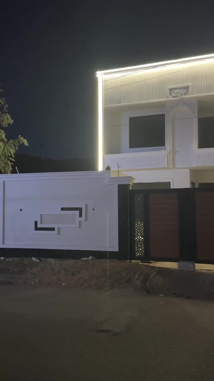 كادر واجهات من الرمادي ***********
