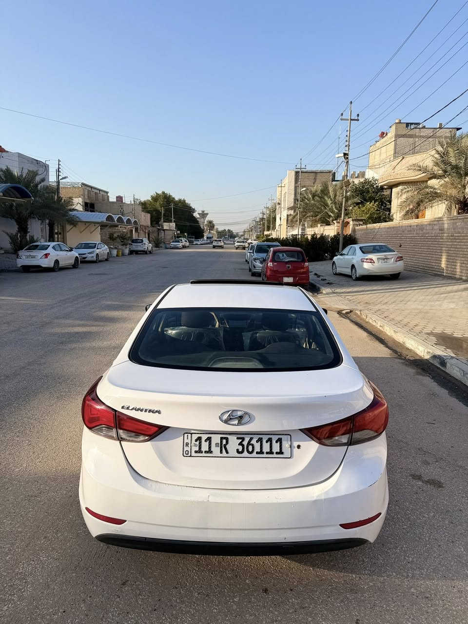 السلام عليكم النترا 2014
النترا 2014 خليجي بيها فقط باب السائق مبدل 
رقم بغداد الجديد شبه مميز السياره فول ماعدا البصمه . 
شاشه كبيره 
تحكم ستيرن 
حساسات خلفيه 
كامره خلفيه 
فتحه سقف 
اشاير بلمري
السعر 122 وبيها مجال وتحويل ثاني يوم . 
مكاني نجف ***********
