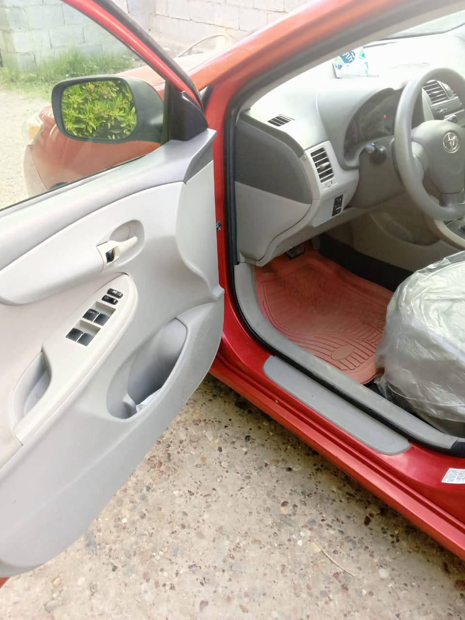 السلام عليكم من رخصت مدير الكروب. /كورلا 2009امريكي حادث كلين من أمريكا فقط
الحادث ربع جاملق أونص باب بارد فقط سياره علا وضع الشركه متروكه 12سنه مامشتغله، ماشيه 107 الهزه جديده الرقم دولي سياره مكفوله
السعر 114 وبيها مجال بسيط
المكان بغداد ابو غريب
*********** /ك ***********
