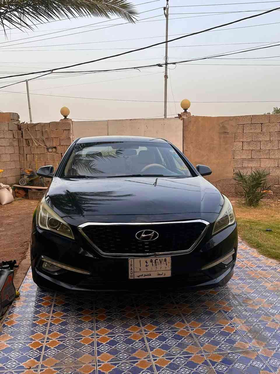 السلام عليكم سوناتا 2015 شكل 17
السعر 99 قفل 
بيع فقط
وارد امريكي جاملغ فقط 
والبنيد اثر شخط راشي ) بدون دواخل ( شرط السونار ) 
كير و محرك وحداديه و تبريد  كفاله 
حداديه 95‎%‎ نضافتها   ، محرك 2400 gdi لا تنقيص ولا تبخير 
تخم تاير جديد 
سنويه لل2027 
السعر 99  قفل ، قفل متوازي على البيع
واسط الكوت مركز المدينه 
***********
