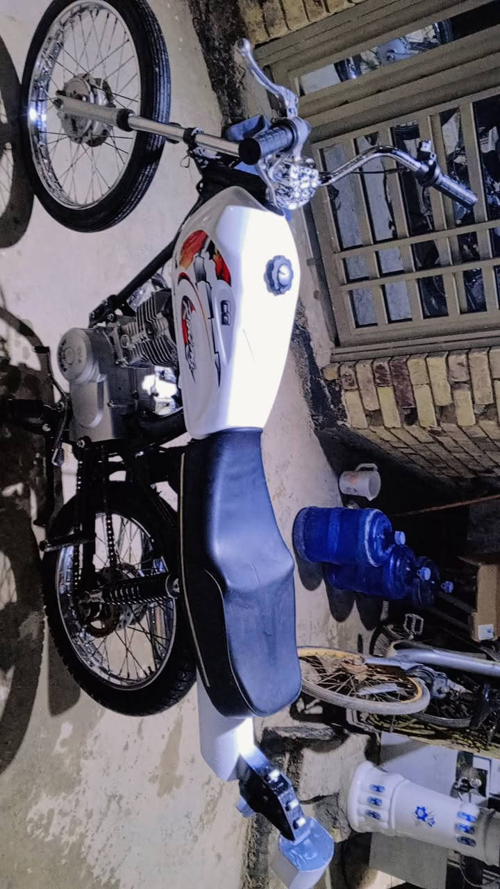 سلام عليكم دراجه اربعه كير لبيع مكاني ديوانيه اوراق صولي شيال ربع بلادي سعر 800 قفل ***********
