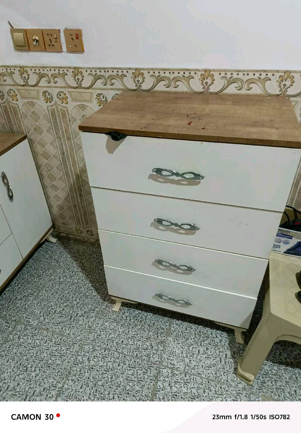 غرفه تركي للبيع سعر550تسع قطع مكان حله لكفل شراي يراسل واتس اب+964 778 167 1179