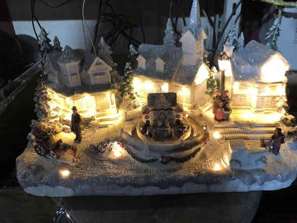 جماعات الكرسمس يفيدك للبيع ***********
