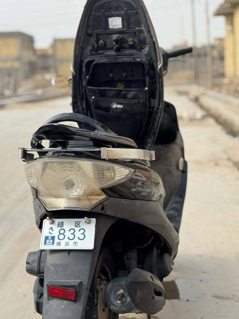 سـلام عـليكم شبـاب ڪـامڪـو موديل 16مكفوله من كلشي مكينه وكشر ودراجه ماعوزه شـي  ودراجه نضيفه شوفت عينك
سلوم الطائي راعي دراجه ‏‪***********
