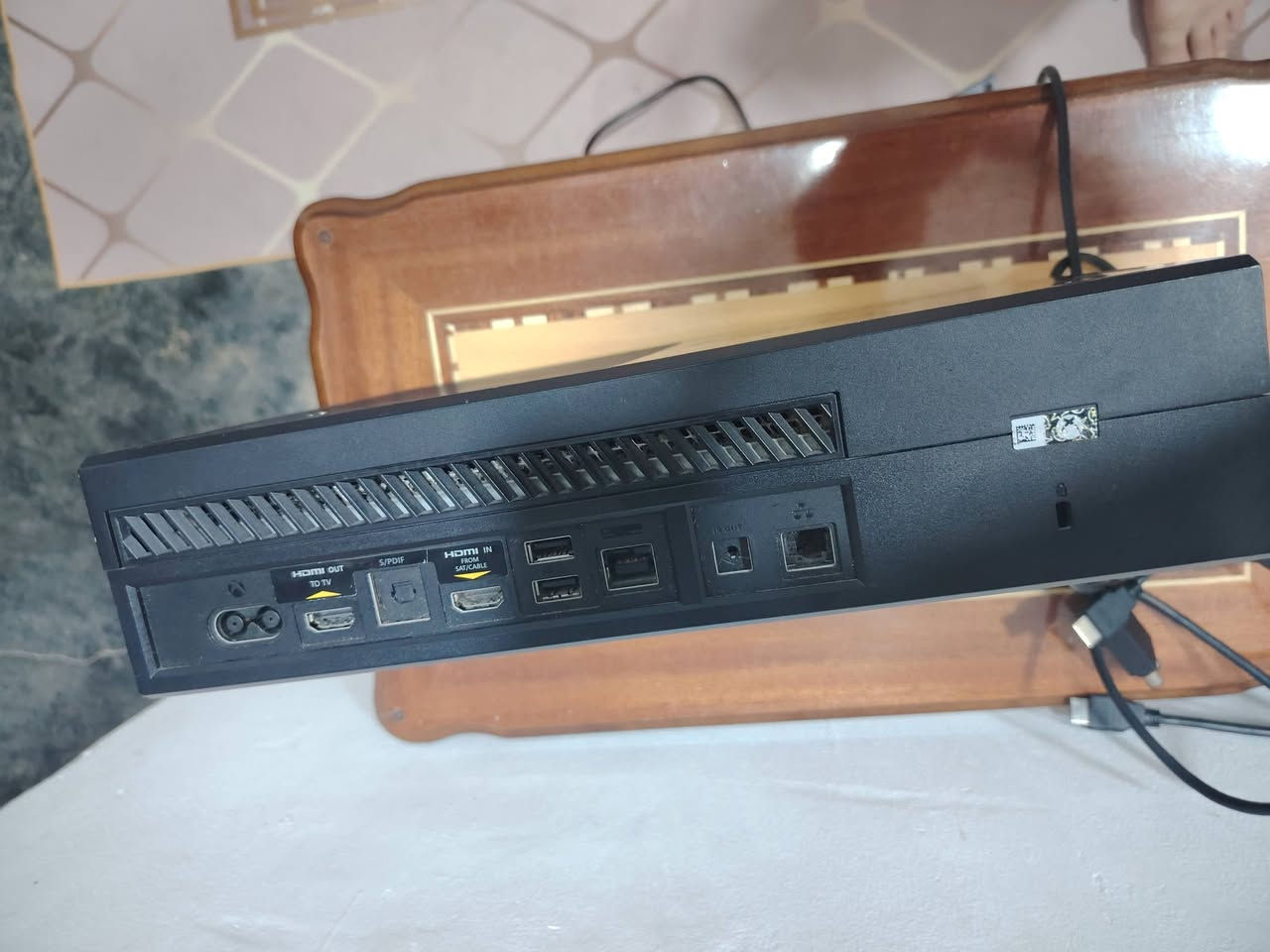 Xbox one fat             ما مفتوح              ما بیها عیب                   ید بیلادی           سعر 150 الف


**إذا كنت صاحب هذا الإعلان وتريد حذفه لأي سبب، رجاءا أرسل رسالة إلى الدعم الفني**