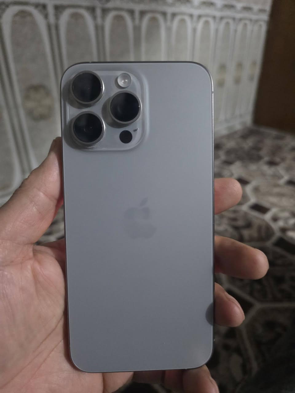 يالله مبايل ايفون برو ماكس ذاكرة ٢٥٦ جهاز نضيف  نضافة مية المية بطارية ٩٦ العنوان الاعلام ***********
