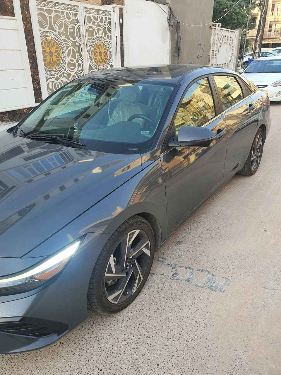 سلام عليكم
النترا لمتدد 2024
موديل / 2024
فول مواصفات 
داخل ابيض ملكي 

حادث خلفي كلش خفيف سياره قطرت صبغ ما بيها صوره حادث موجود ب منشور 

ماشيه 31
موصفات معروفه فول فول 
فتحه 
كامرات 5
بصمه 
تشغيل عن بعد
نقطه عمياء
شاشه كبيره متصله
عداد دجتال
سستم سماعات BOSE
حساس خلفي 
حساس امامي 
بك لايت لد
اشاير بالمري
ويا كب كبير
كشنات جلد 
كشنات تدفئه
كرسي كهرباء 
رادار امامي 
رادار خلفي 
لد بدشبول 64 لون متغير 
وبعد بيها موصفات هواي 
السياره يي نقص ما بيها ونظافه 💯 
العنوان / بغداد حي الحسين 
رقم / *********** متواجد واتساب و ماسنجر
