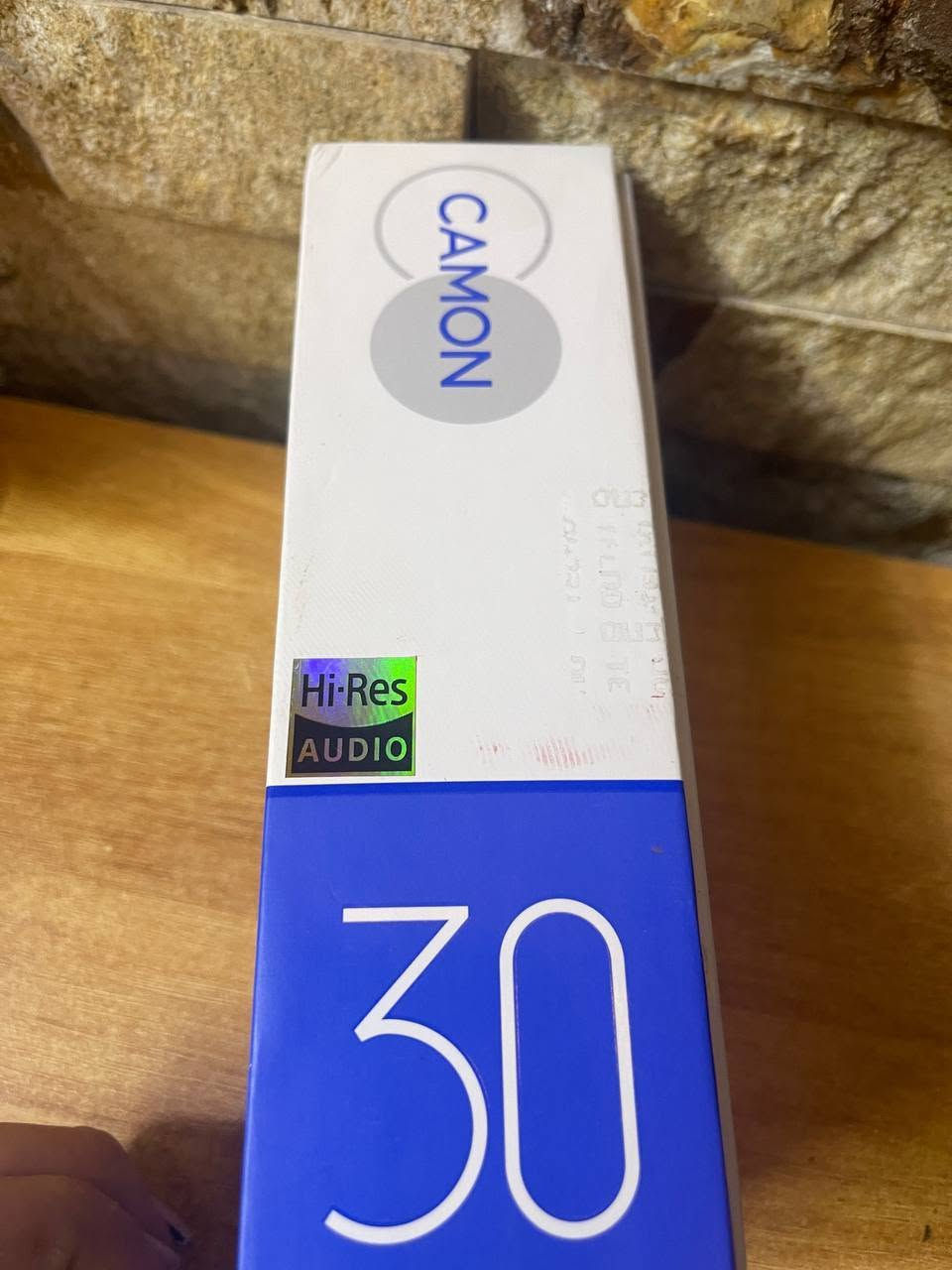 السلام عليكم  تكنو كامون 30 5G  تصويره معروف كلش حلو اماميه 50 ميكابكسل والخلفيه 100وبطاريته 5000  يومين تستعمله   الشاشه 120 هيرتز معالجه كلش قوي بالالعاب  يدعم للذكاء الاصطناعي  الجهاز كلش حلو  شاشته مكسوره وشغال كله لمسها سريع  تجي تفحص بعينك  سعره 150 وبي مجال تواصل واتساب ***********
