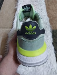 أديداس • قياس ٤٣ • أصلي