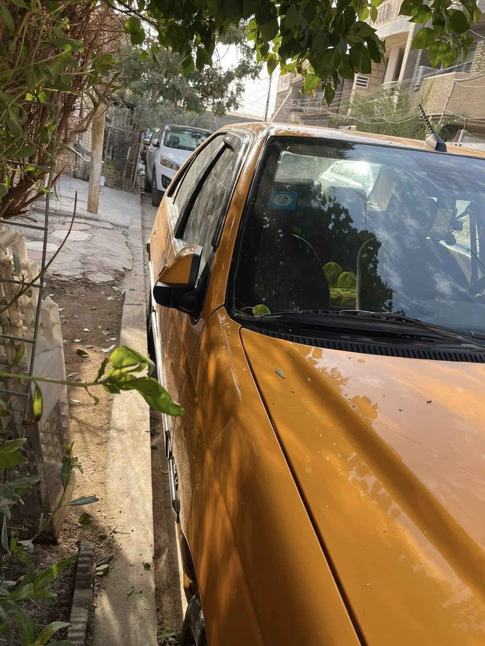 السلام عليكم  بيجو بارص 2023 ماشية 54 الف على وضع الشركة مرايت شفط كشنات كهربائية مكينة كير خير من الله وضع شركة بيهة بارد على كد اربع اصابع موضح بل صورة  السعر 85 $  بيهة مجال بسيط العنوان بغداد الزعفرانية 

***********
