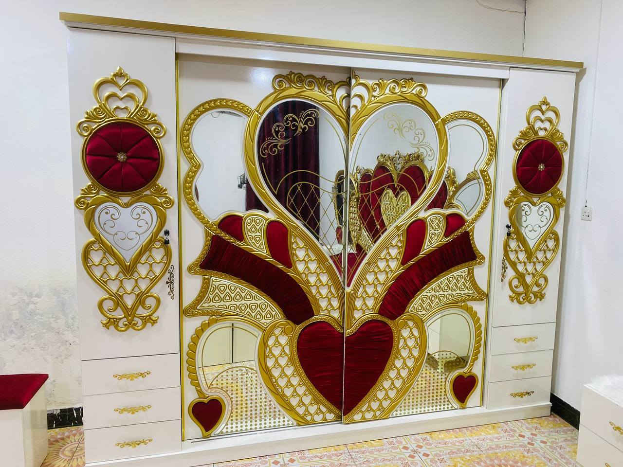 سلام عليكم غرفه نضيفه كلش نسبه نظافه 99 بل 100 / 9 قطع
عنواني بصره ابو خصيب الرقم واتساب ***********
السعر : مليون و 400 وبيهه مجال كلش قليل
