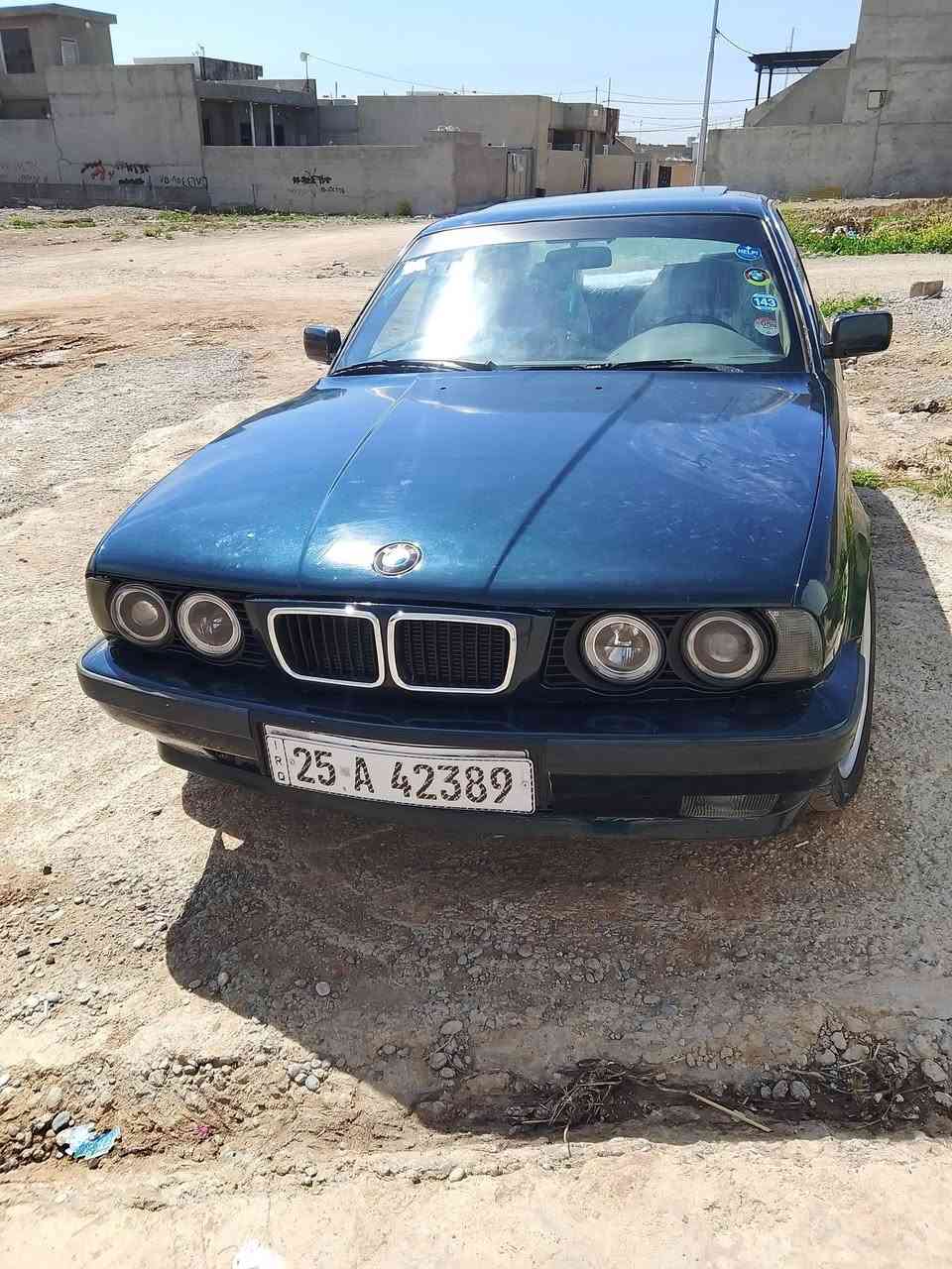 سلام عليكم bmv525موديل 93كركوك رقم جديد سنويه جديد بطاقه بنزين جلد زينون شاشه سقف سلايات دواخل جديد ويل mمميز كير عادي سعر 44..استفسار***********عنوان كركوك باروت خانه
