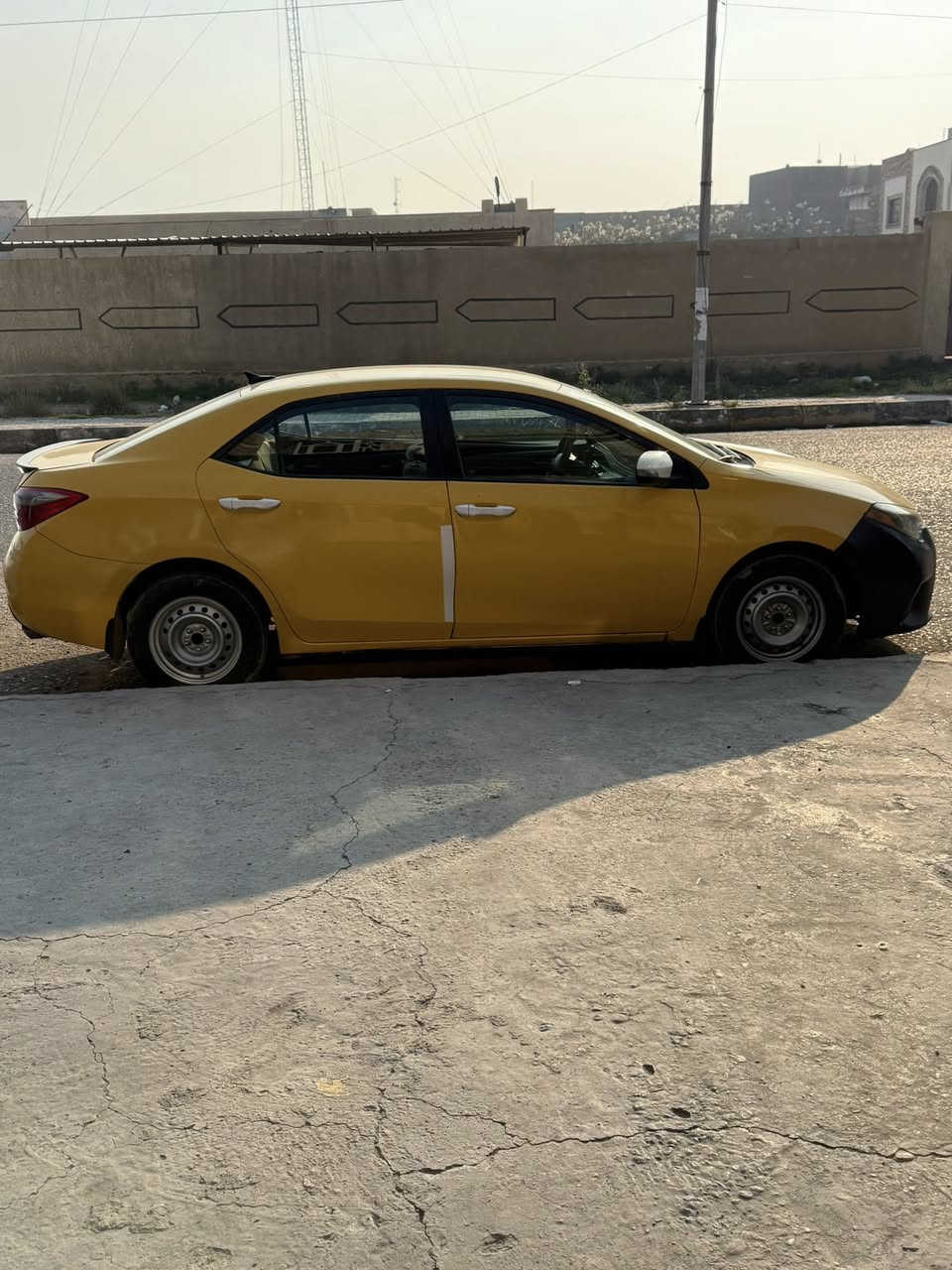 السلام عليكم كورلا 2015 أمريكيه رقم بغداد باسمي ثاني يوم تحويل السياره جاهزه كير مكينه حداديه ستوني مسويه وكله غراض اصليه مشط جديدي تخم تاير جديد السياره اليوم مسويله ادامه كامله الله شاهد حادثه بابين عكس السايق ومعتمرات نفسهن وهاي وضعه السياره كدام عيونكم السعر 125وبيه مجال وهذا رقمي ***********
