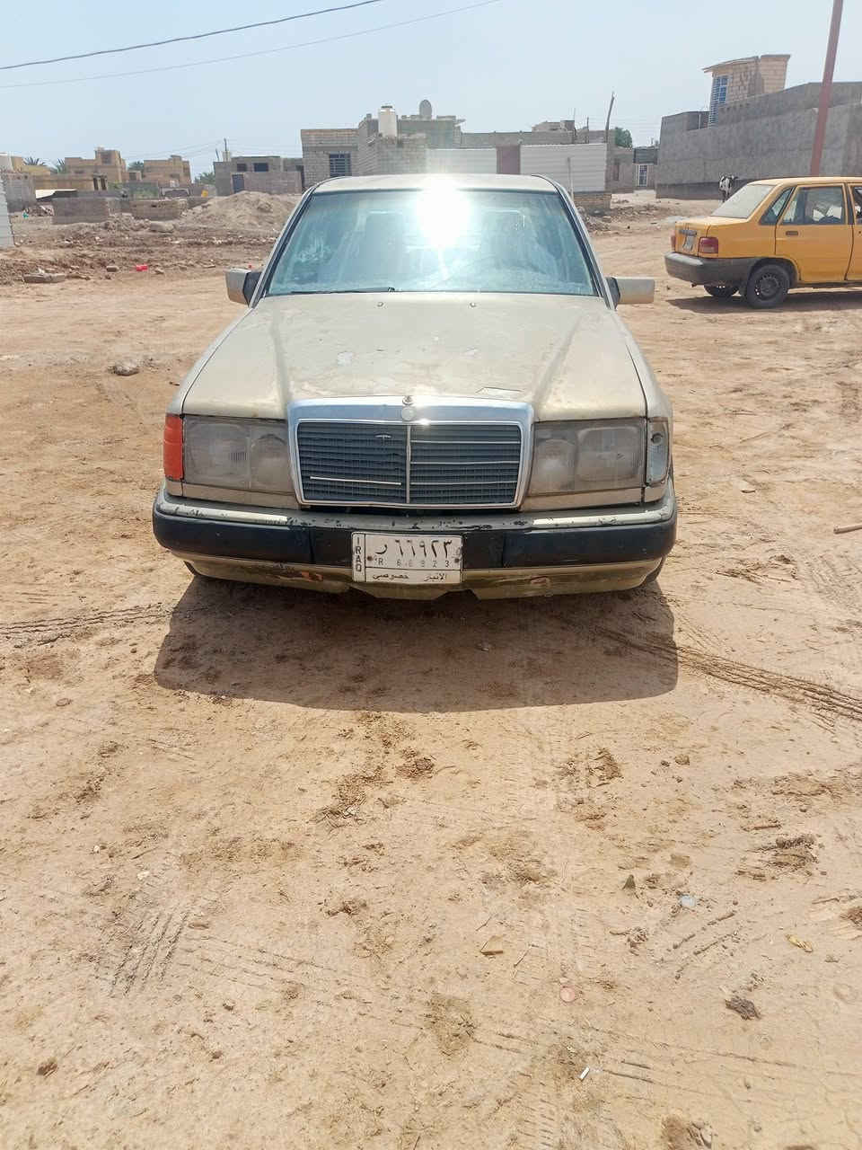 السلام عليكم مارسدس دب ٣٠٠موديل ٩٢ رقم انبارسنويه كارتونيه شرط التحويل مكينه وگير بطه ديلكو قواعد نظيفه السعر٢٥ورقه بيه مجال الناصريه، ***********
