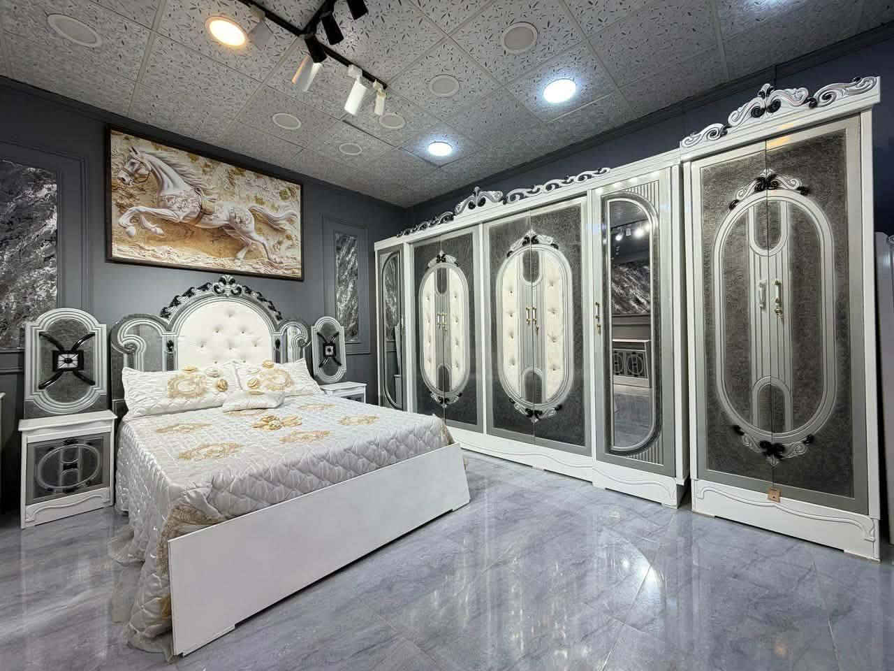 متوفر الان موديل جديد ..

السعر 975الف دينار فقط  

سعر الشازلون الخزان 75 الف 

سعر الشازلون المقعد 50 الف 

غرفه نوم داخل معاكس خشب 3 ملم
خارج تحفير sns انديف 5 ملم

الصبغ حراري درجة اولى

6باب  متكونه 

زاويه تصميم كنتوري بارتفاع الكنتور

السرير بلاويد اسود 6ارجل

قياس الكنتور ارتفاع 2.40 وعرض 3.20

النقل والشد مجاناً داخل بغداد 

يوجد توصيل الى جميع المحافضات وباسعار مناسبه
العنوان/بغداد
M


**إذا كنت صاحب هذا الإعلان وتريد حذفه لأي سبب، رجاءا أرسل رسالة إلى الدعم الفني**