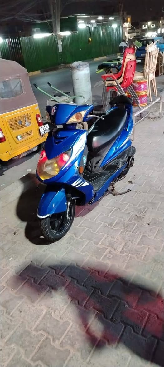 اسلام عليكم دراجه سكنس فحل للبيع طلاعات موديل ..12..دراجه يحتاجها فايبر قليل بل بجم دراجه مكينه ..58..كلجات رياظي صلنصه رياظي قبق فلاوين قطره سماءي دراجه شلع ومعدل تخبل شراي يتصل...***********... سعر ...650...وبيهه مجال حك جيه مكاني شعب أو مدينه صدر
