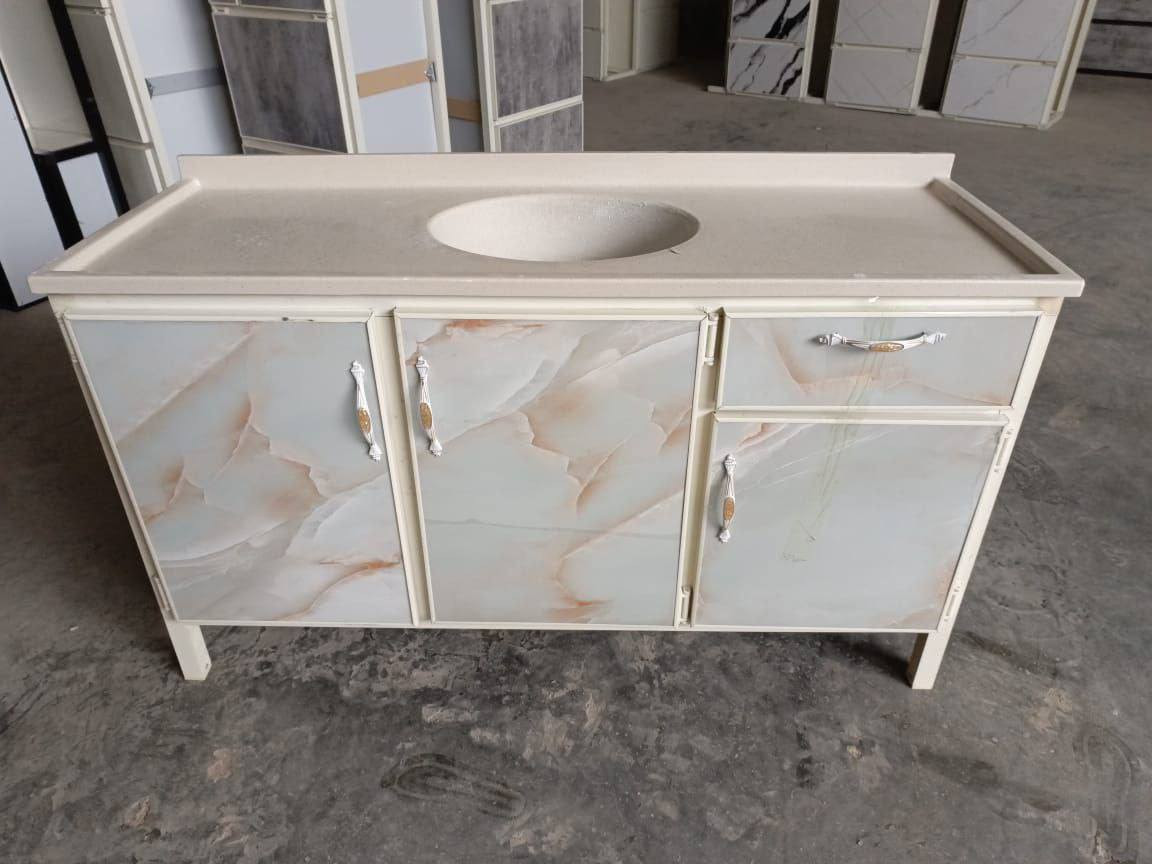 سنك  متر ونص
السعر 150

توصيل مجاني بغداد 

اطراف 10
يوجد توصيل للمحافظات 
2
للحجز مراسله واتساب 
***********
