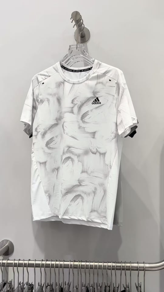 زبائن 3W تيشيريت adidas خامه بولستر درجة اولى السعر 15,000 القياسات (M-L-XL-XXL) عنوان المحل بغداد القادسيه مدخل ساحة قحطان ثاني استداره ع يسار  ازياء Three Wall للاستفسار الاتصال :*********** متوفر توصيل لجميع مناطق العراق #عروض #1millionaudition 
