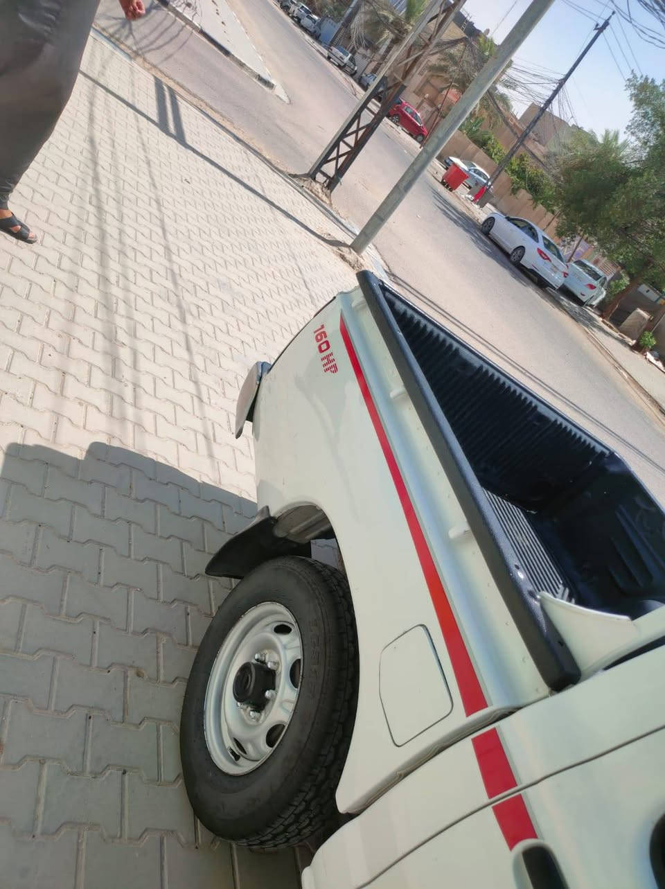 للبيع بيكم نيسان موديل 2013 رقم اربيل
محرك كير حداديه كفاله . صبغ قماره باب سايق صبغ 
 تكم شواصي مكفوله 120 وبيه مجال ***********
