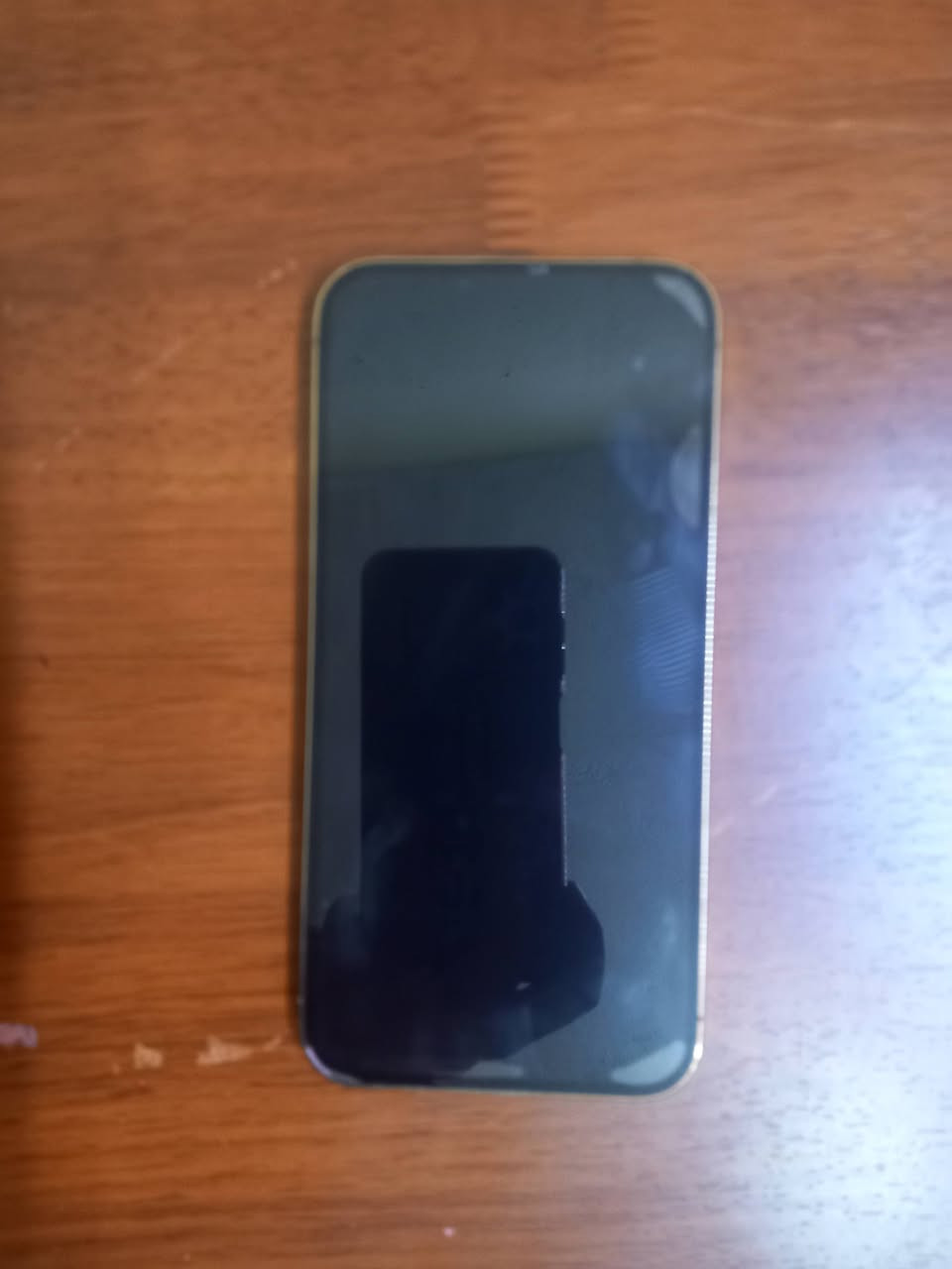 13برو ماكس الذاكره 256 نظافة 95 مكفول من الشخط والتبديل بطارية 87 ااسعر 700  الجهاز اخو جديد كامل ملحقاتة ***********
