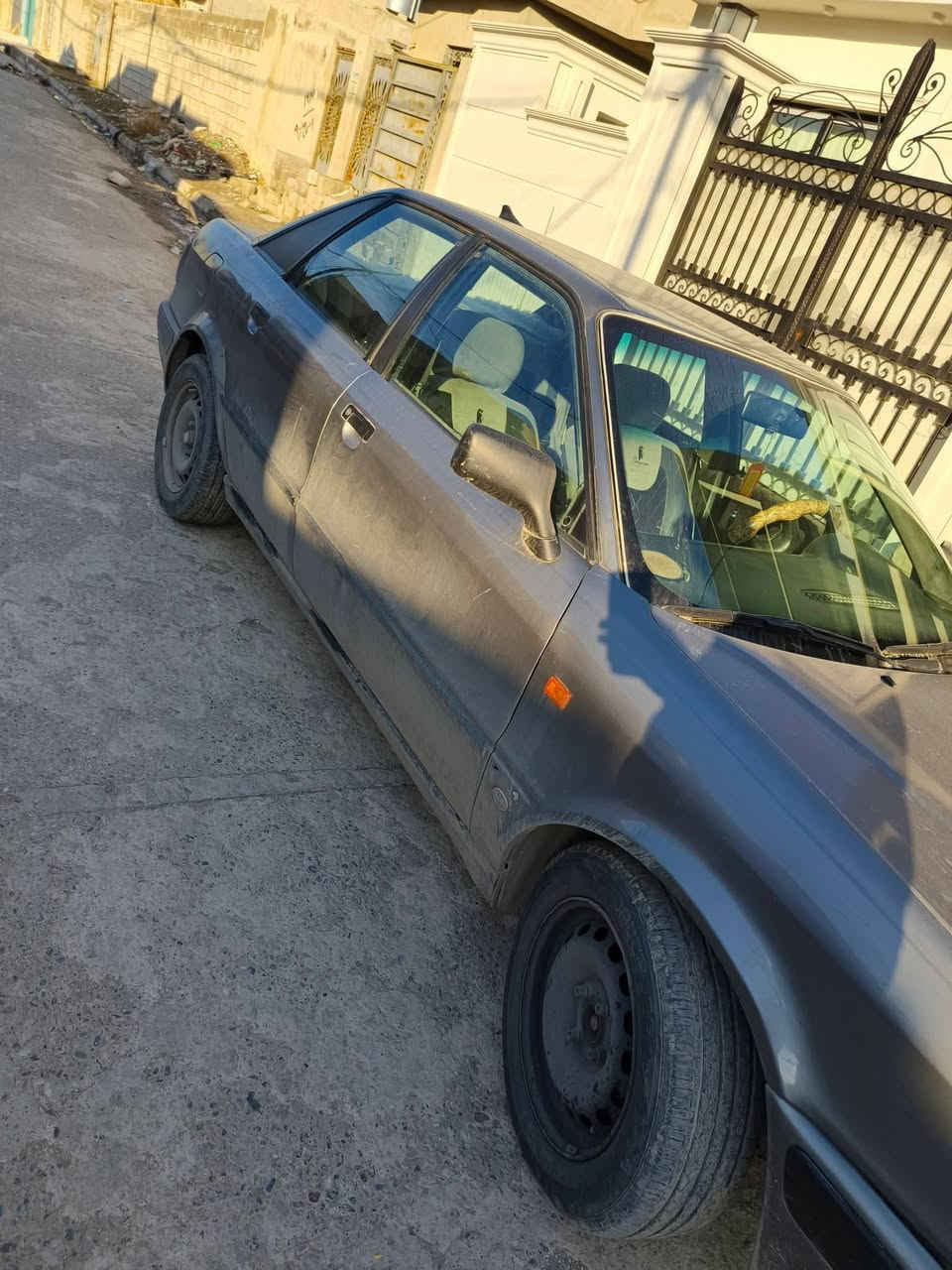 اودي للبيع موديل 92كير مكيه شرط مصبوغه عام جماليه سياره نضيفه
السعر 35وبيها مجال 
***********
***********
