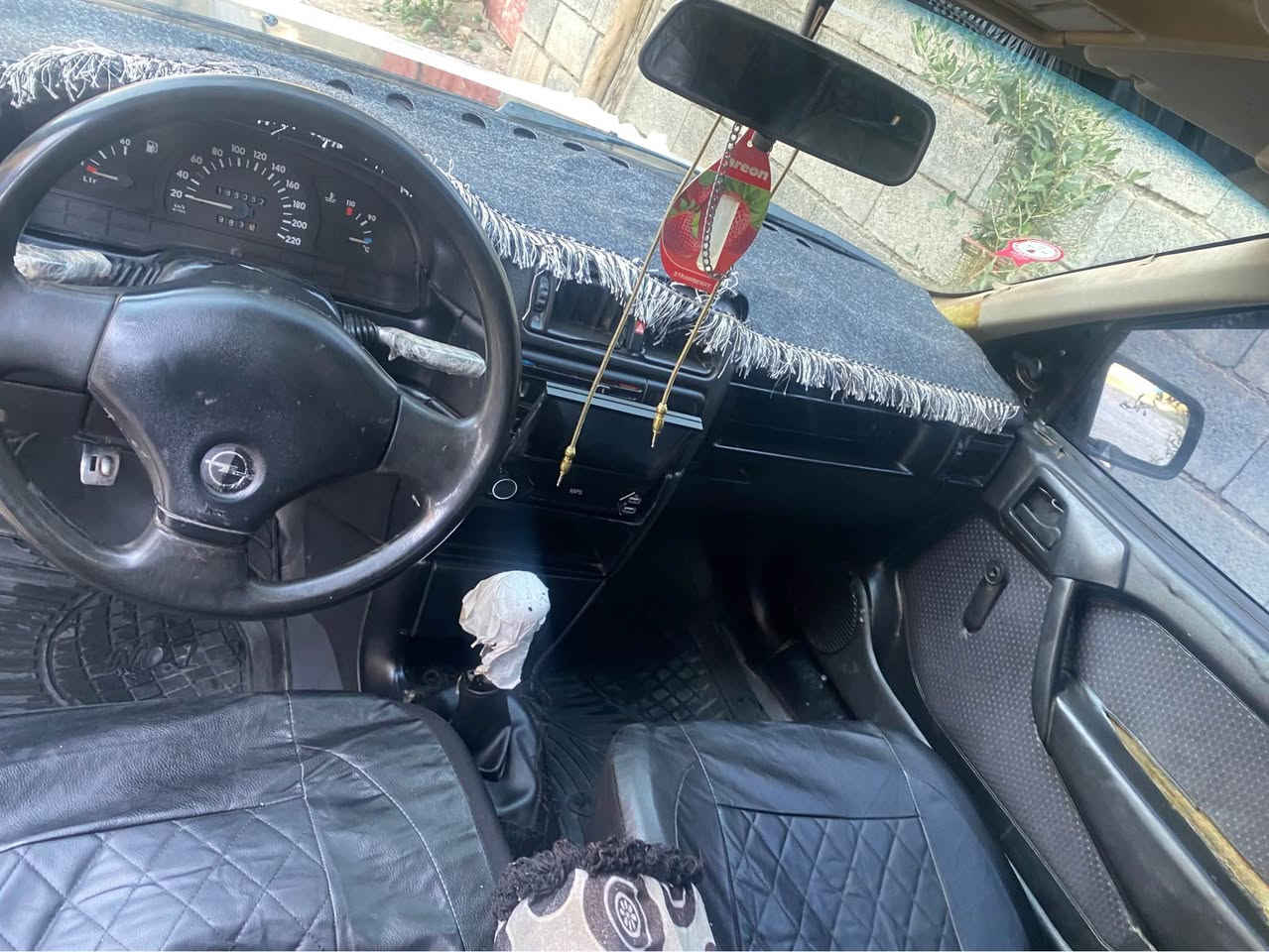 ئۆپل فیکترا ١٩٩٢علووجه گيرو مه كينه به شه رت سه رف و بوخارى نيه ١٨ يه وه ك سه عات عيش ده كات گه رمى و سه ماعه و هه موو كيانى مه زبووت تازه خايس بر كراوه 
شوين ته ق ته ق *********** كويسينجاك, أربيل
