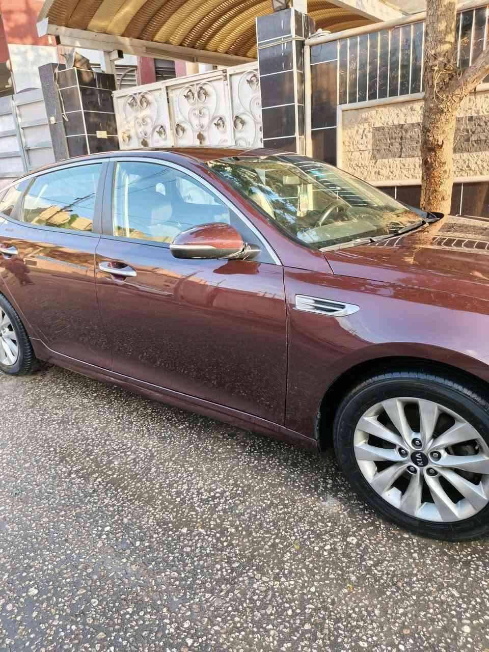 كيا اوبتما للبيع لون كرزي موديل 2017 وارد امريكي حادث بنيد فقط وبلعراق انطخت عندي جوه قبق البانزين شبر صبغ موضح بلسونار سيارة جديده كير مكينه بلاد برغي ممفتوح بيه حداديه تبريد ثلج مواصفات شاشه كامره دواره حساسات خلفيه تحكمات انضمة قيادة وباقي المواصفات المعروفه رقم بابل دولي باسمي السعر 120 وبيه مجال قليل للشراي سونار بلمنشور مكاني كربلاء للاستفسار اتصال ***********
