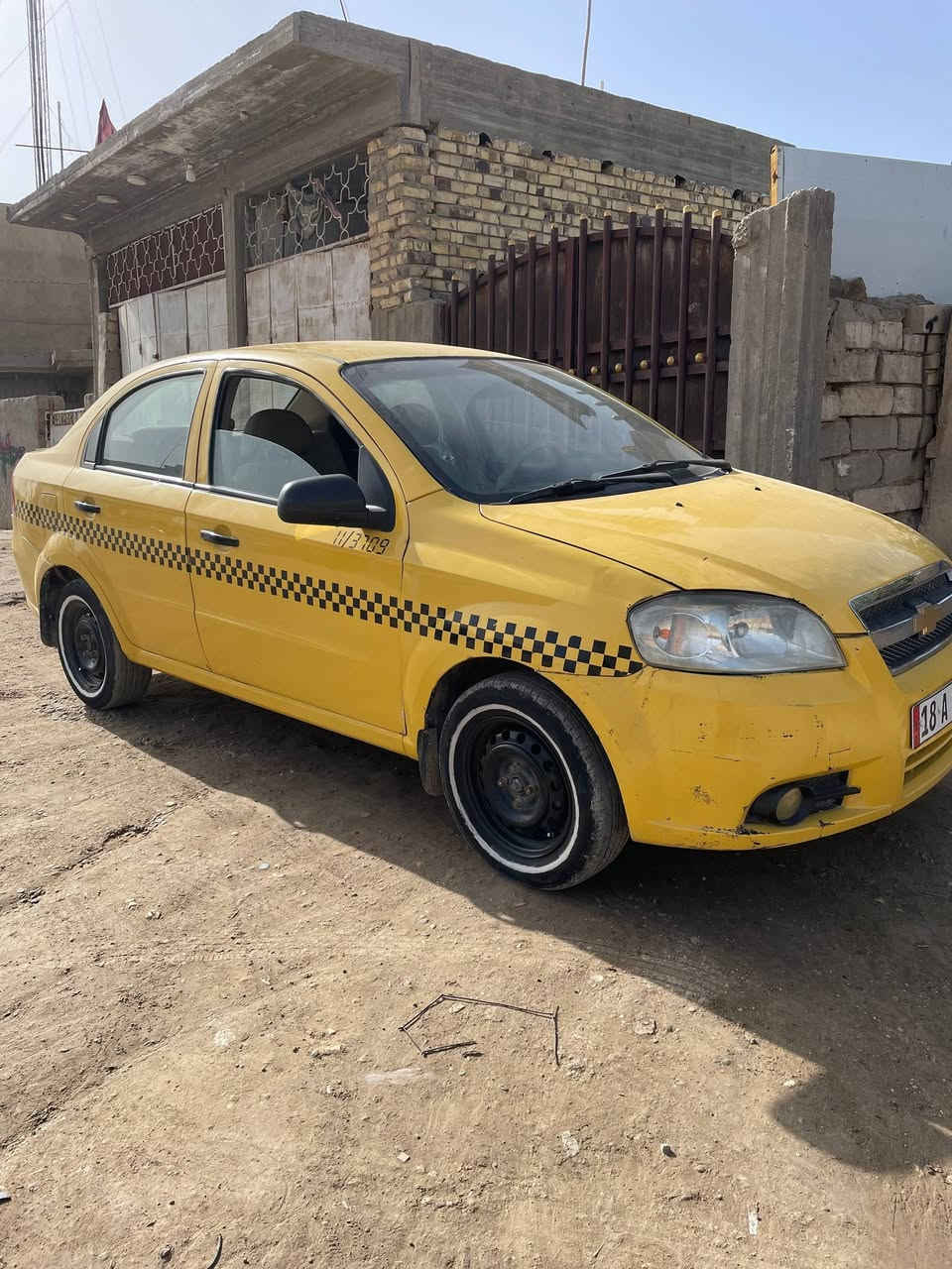 السلام عليكم افيو للبيع موديل 2011 سياره باسمي رقم انكليزي بابل كير ومحرك مكفولات بيه ضربه بالجمالغ فقط تخم تاير جديد سلف جديد فيت بم جديد ضفيره كامله جديده مكاني بابل تاجيه السعر 50 وبيه مجال الاتصال والاستفسار على الرقم ‏‪***********‬‏
