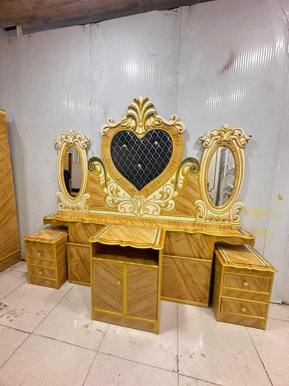 750
نقل وشد مجاني داخل بغداد 
***********
