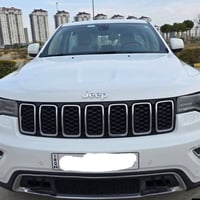 جيب گراند شيروكى 2018 وكاله شريكه هالم (خليجي )  مواصفات ليمتدد بلاص ....