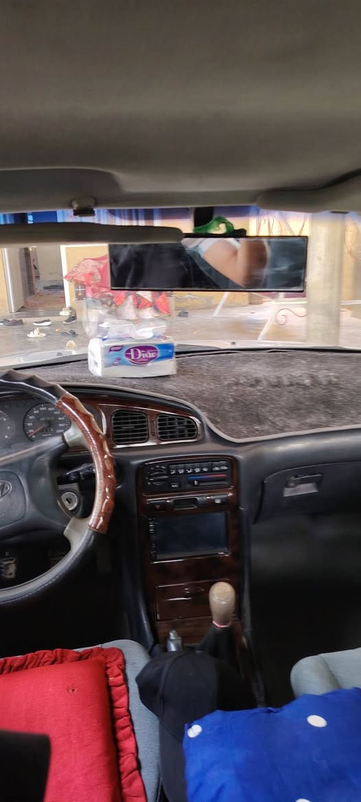 سلام وعليكم سوناتا 98 للبيع جديده بمعنه الكلمه مال جناي السياره مصبوغه عام الجماليه ولا طخه بيها كلين
تدفئه تبريد تخم تاير جديد جام كهرباء كله شغال سنتر لوك رقم بغداد انكليزي بسمي ثانيوم احولك السياره خير من الله سعر 55 وبي مجال حك جيتك المكان ديالى الخالص
الخاص مفتوح


**إذا كنت صاحب هذا الإعلان وتريد حذفه لأي سبب، رجاءا أرسل رسالة إلى الدعم الفني**