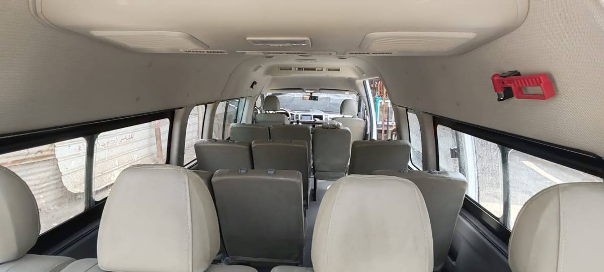 السلام عليكم 
كنك لونك 2025
مكفولة كفالة عامة 
محوره 15 نفر 
درع امامي ، درع خلفي ، سوباية 
منظومة غاز 
رقم بغداد بأسمنا 
خط كربلاء كاظمية 
ماشية 120 قابلة للزيادة 
مكاني كربلاء المقدسة 
السعر 190 وبيها مجال 
مكلف بالنشر التفاصيل أكثر الاتصال على الارقام 
***********
***********
