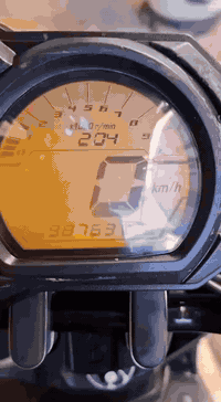 السلام عليكم
دراجه سكنس موديل حديث 15
دراجه كفاله نازله من الرمبه صاير لها 10
اخوان دراجه جديده كلش 
كفاله وكل شيء شغال بيها 
مكان ناصريه مركز شارع 20 
سعر خاص شراي ‏‪***********‬‏
