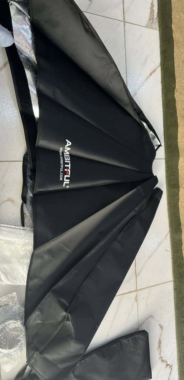 سوفت بوكس تصوير
160  في 35
قطعتين مع الجنطة
السعر ٧٥


**إذا كنت صاحب هذا الإعلان وتريد حذفه لأي سبب، رجاءا أرسل رسالة إلى الدعم الفني**