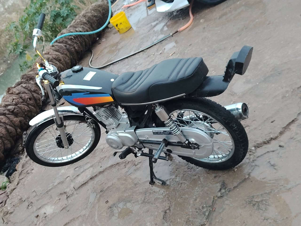 سلام عليكم انتنس للبيع فول شلعه وفصله مكان ديوانيه التفاصيل اتصل ودلل ***********
