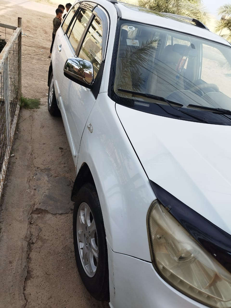 السلام عليكم سياره للبيع تيكو موديل 2013مكفوله من الضربه مكينة وكير  مجفتات درجة اولى مال جناي الكير كهربائي  التبريد  والتدفه فول وية السويج  تدفة كشنات  حدادية جديدة  الكهربائيات كله شغالة تخم تاير جديد السيارة بيها شوية خياسات السعر  58 مع المجال الاستفسار على هذا الرقم ***********
