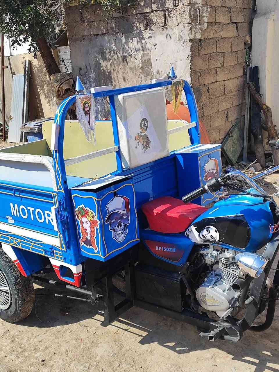 يالله ستوته  اوراق اصولي موديل 16 شاصي كفاله مكينه خير من الله مكانهاا العماره حي الرحمه قرب العلوه سعرهاا 1600 وبيهاا مجال الشراي خابر وتدلل ***********
