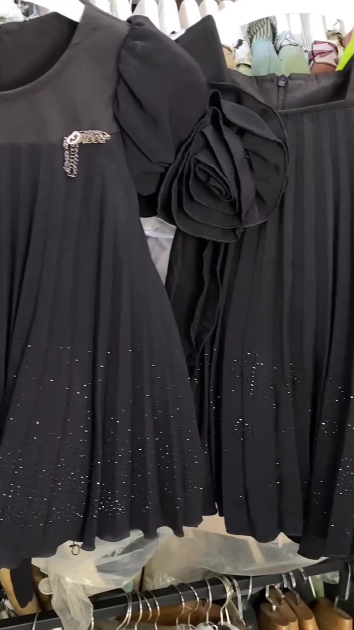فستان بناتي 🖤
ازياء كاتيا لملابس الأطفال 
العنوان الديوانية العروبه قرب اللحوم الحمراء


**إذا كنت صاحب هذا الإعلان وتريد حذفه لأي سبب، رجاءا أرسل رسالة إلى الدعم الفني**