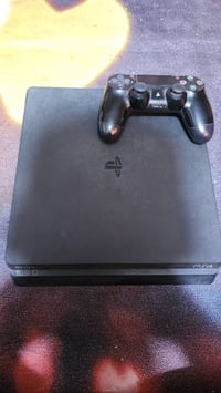 بلي 4 سلم 500 كيكا اون لاين نظيف ما داخل تصليح الجهاز ع ايدي اشتريتة ب...