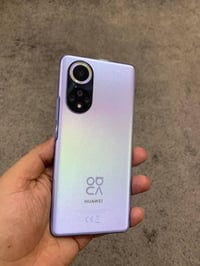 هواوي ٢٠٠ • توصيل