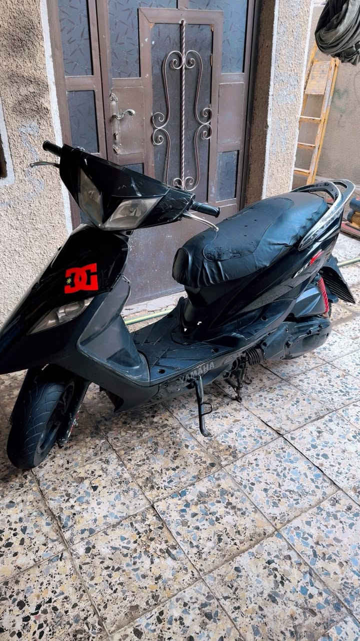 السلام عليكم ، ثعلب 140 دراجه كلها بلاديه مامفتوحه نكره بكل وقت ماناقصها اي شي ، ب650 وبيها مجال للطيبين ***********
