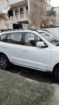 السلام عليكم
سنتافي 2012  ستة سلندر شركة عامة 3.6 
 ست قطع تبريد وكشن سائق كهرباء السيارة مكفولة وبيها طخات بارد فقط
رقم بغداد ومكانها بغداد للاستفسار الاتصال على *********** او مراسلة الواتس اب
