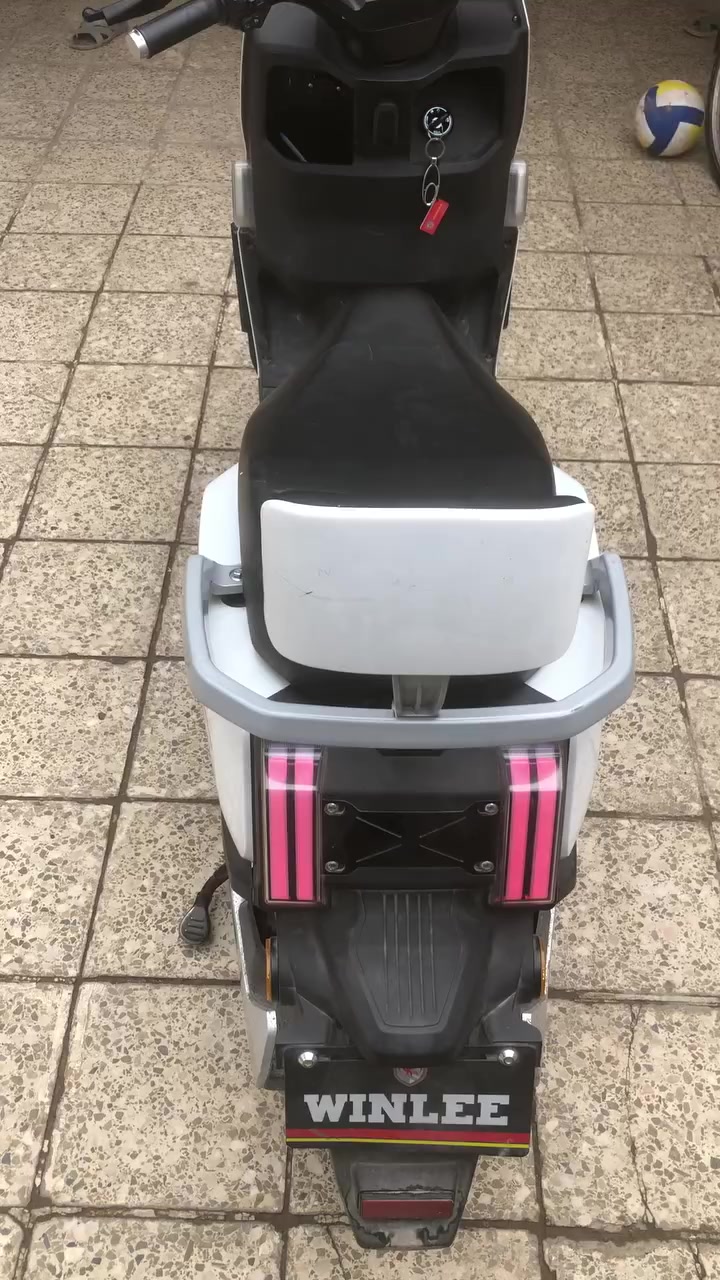 دراجه شحن للبيع
مستعجل ع بيعتها مليون و 50 

الي يريد يعرف مواصفاتها موجوده ع يوتيوب 

دراجه خير من الله نظافه تخبل ***********الدوره مهديه الثانيه
