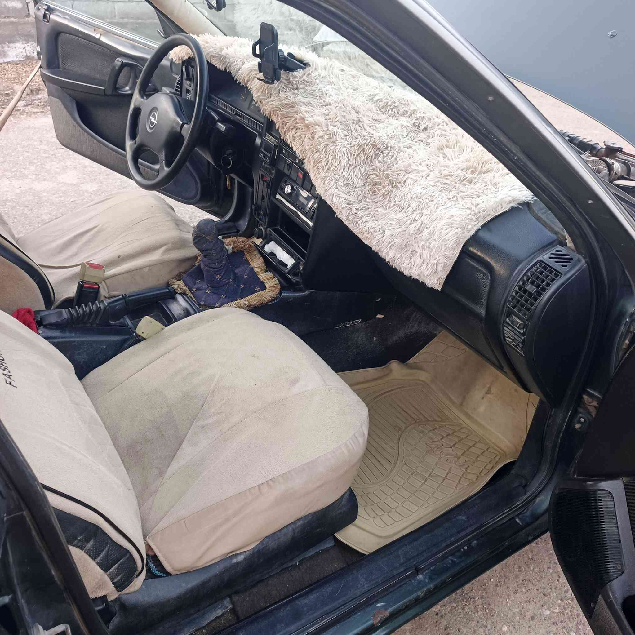 اوبل استيش للبيع موديل ٩٢ رقم بغداد مكاني مقابل الفلوجه السعر ٤٢ بيهه مجال
للاتصال *********** سياره جدا نظيفه مال جناي وشرط تحويل ثاني يوم بسمي
