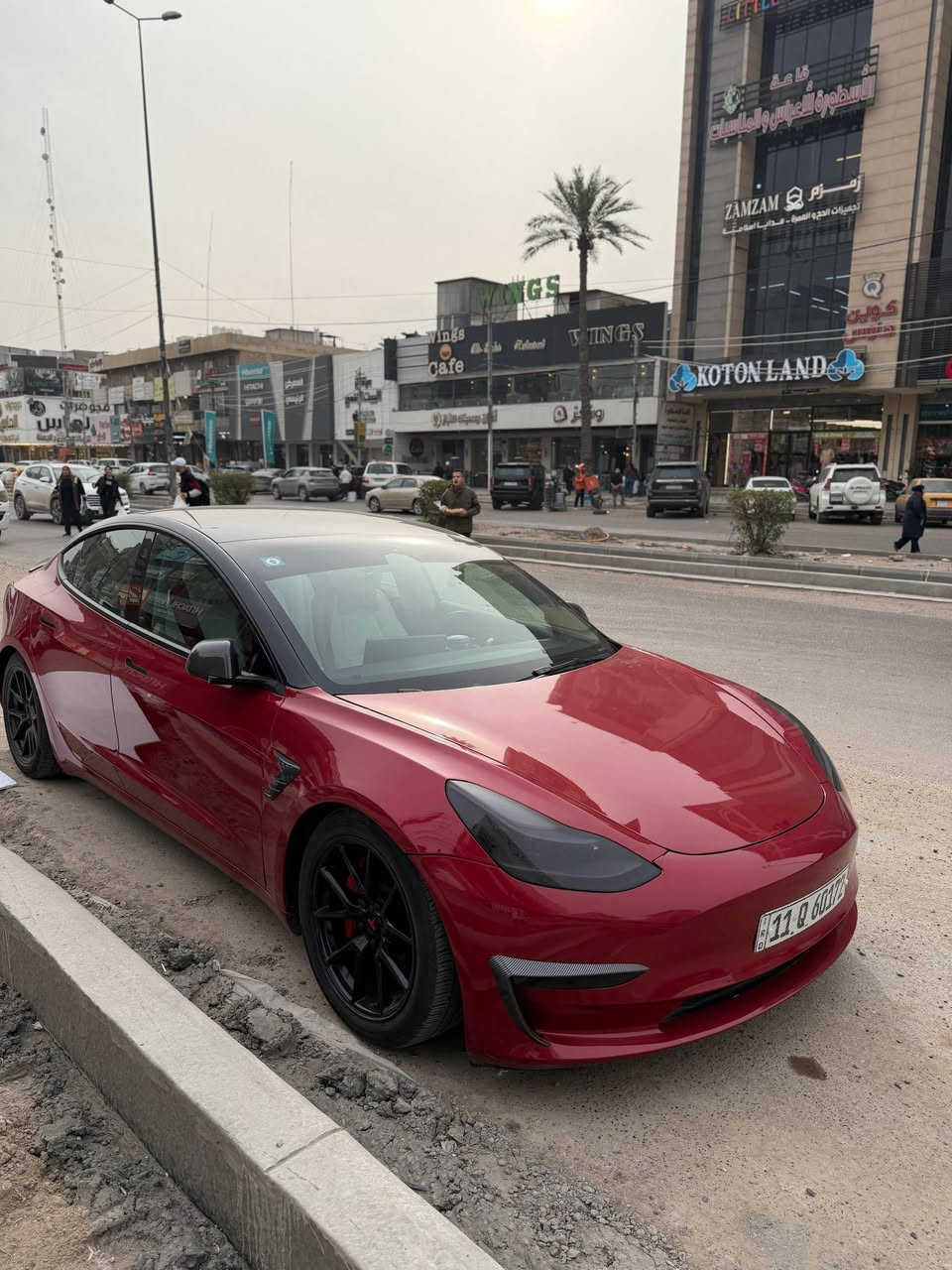 السلام عليكم
بيع او مراوس 
تسلا 3 موديل 2023  تك ماطور دفع خلفي 280 حصان ماشية 40 الف 
عليها هواي اضافات دواخل كاربون فايبر جناح خلفي فول موصفات 
شاحنه 32امبير ويها  معروفة موصفات التسلا 
حادث السياره الجاملغ والبنيد 
ايرباك استيرن فقط  
كامله بأسمي تحويل ثاني يوم 
مكان بغداد حي الجامعة 
***********
