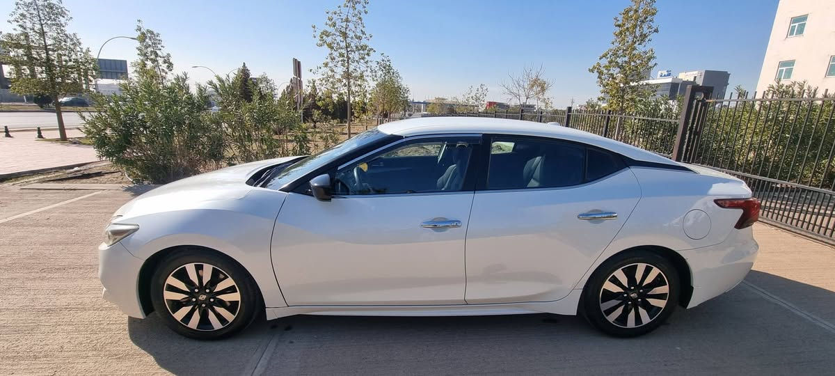 السلام عليكم للبيع فقط نيسان مكسيما V6
للبيع ... نيسان مكسيما V6  فئة SV

🔸️الضرر فقط بنيد نفسه مصبوغ و شبر بالجامرلغ سونار بالمنشور

🔸️ بصمة

🔸️تشغيل عن بعد

🔸️كشنات كهرباء 

🔸️كامرة دوارة

🔸️تبريد قطعتين ومنفصل السائق عن الصدر 

🔸شاشة كبيرة 

🔸️لايت زينون بلادي 

✅️️💸 السعر 129 💸  وبي مجال حك الجية 

📍 مكان السيارة ( ديالى بعقوبة )📍 للاستفسار (***********)

 ️وبيها بعد هواي مواصفات المكسيما معروفة 

السيارة خير من الله كير محرك مكفول و السيارة مكفولة من الشخط 

 ترايها للبصرة سبب البيع وتنزيل السعر احتاجيت فلوس بمشروع خاص
