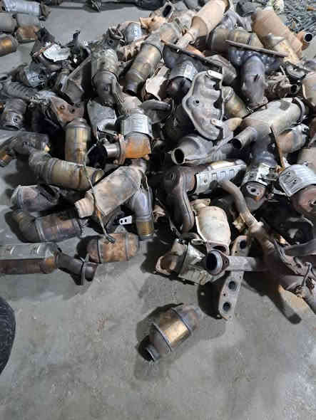 #شراء #وبيع
حجر البيئه لكافت نواع السيارات وبسعار تنفسيه 
كل ما عليك مراسلتنه ع الوتساب او لنتصال ع رقم 
***********
