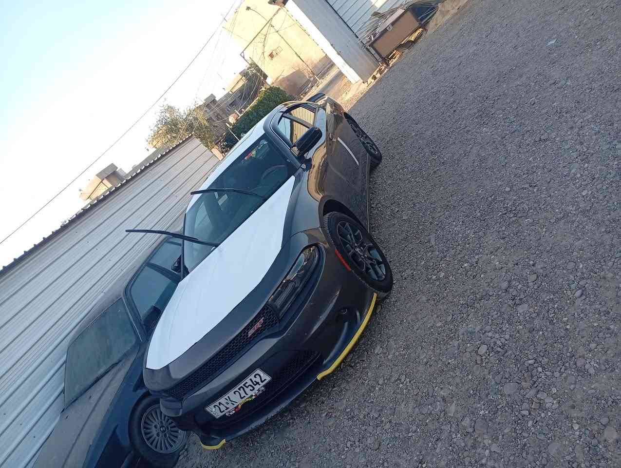 جارجر اس اكس تي مراوس بجيب 

سونار موجود بيه بارد بل جاملغ امامي وبارد بل جاملغ الخلفي دعاميه مبدل فقط 
***********
مراوس مكاني بغداد
