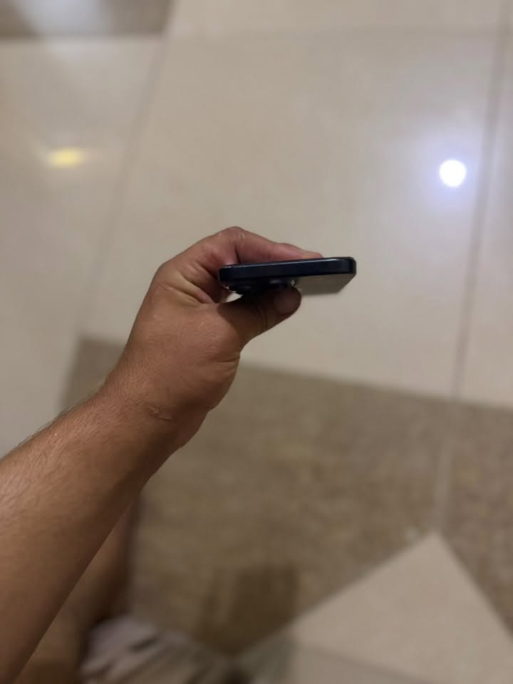 ايفون 16برو ماكس
265بطاريه 88.   كامل ملحقاته

مبدل فقط شاشه افضل شي 

عارضه ب 875وبي مجال 

مكاني بغداد العامريه 

***********
